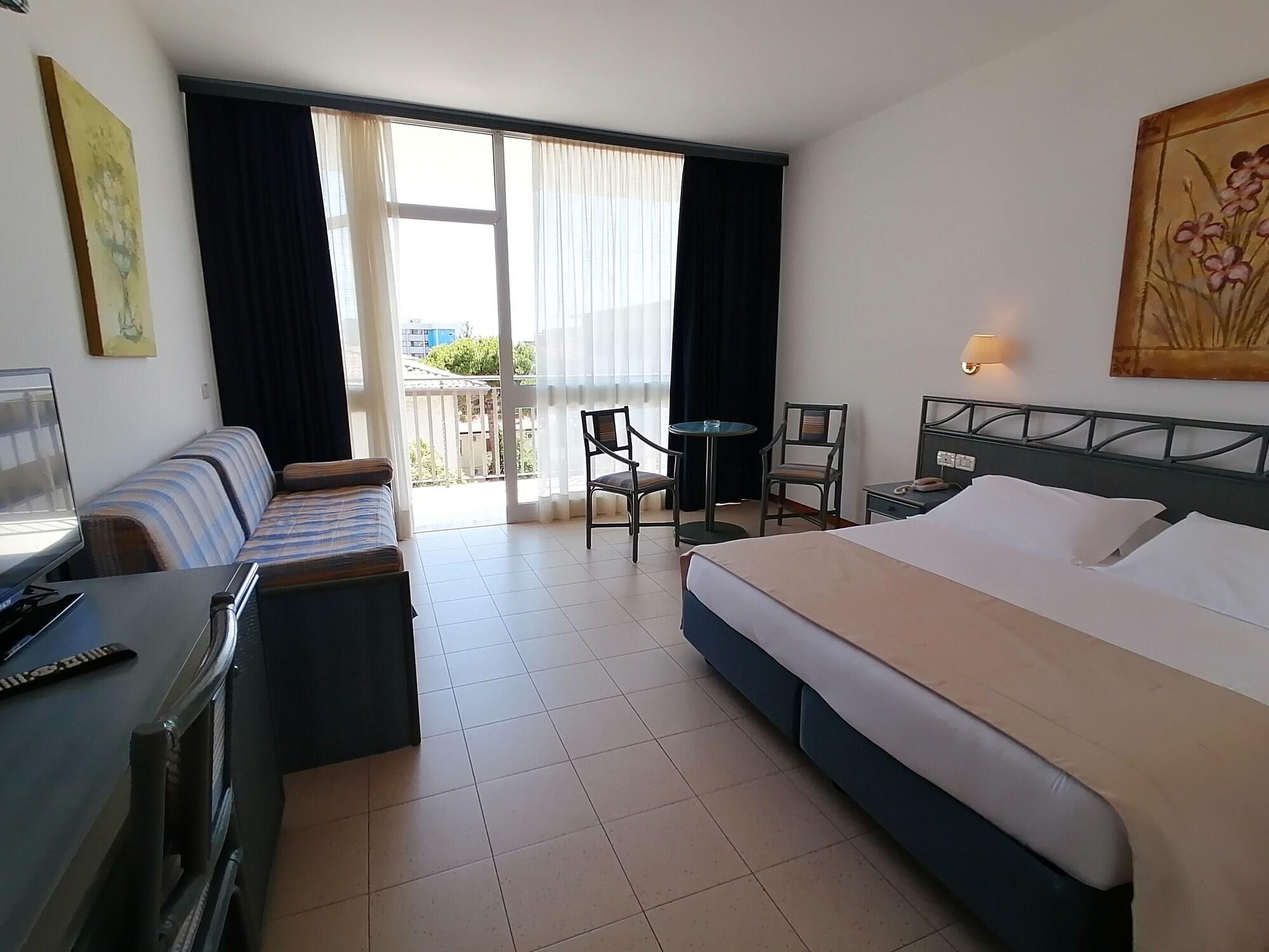 Palace Regina Hotel 4*